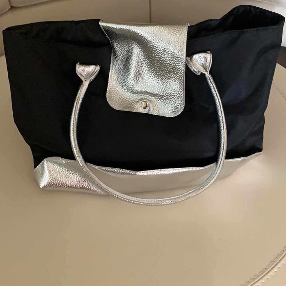 Tote